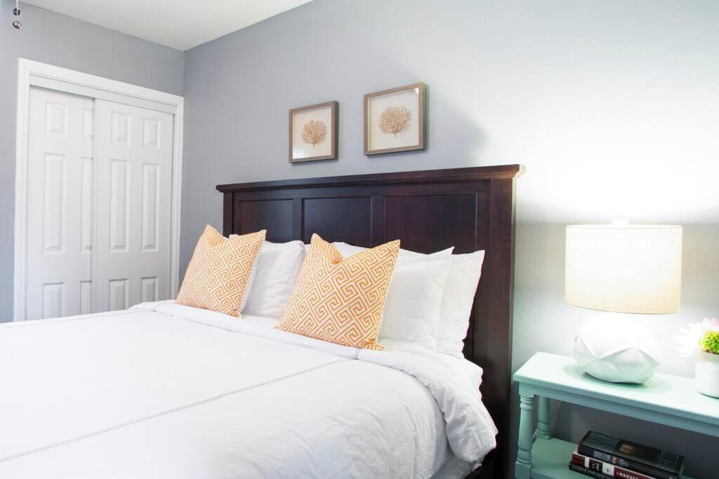 Apartment Located In Historic District Mins To Downtown, Beaches & Convention Center Long Beach Eksteriør bilde